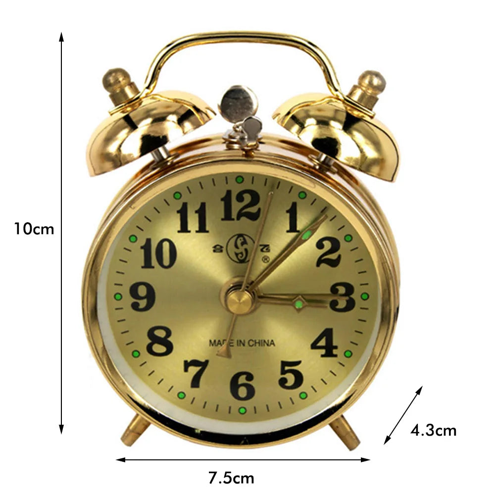 Goldener Vintage-Wecker