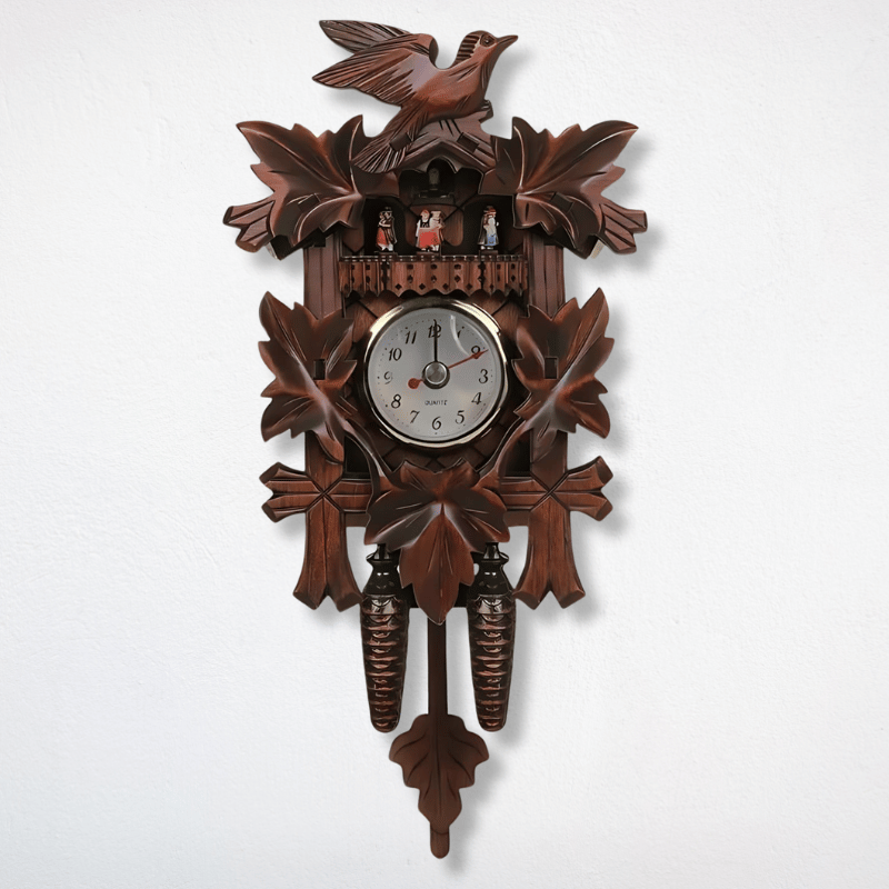 Traditionelle Holz Kuckucksuhr