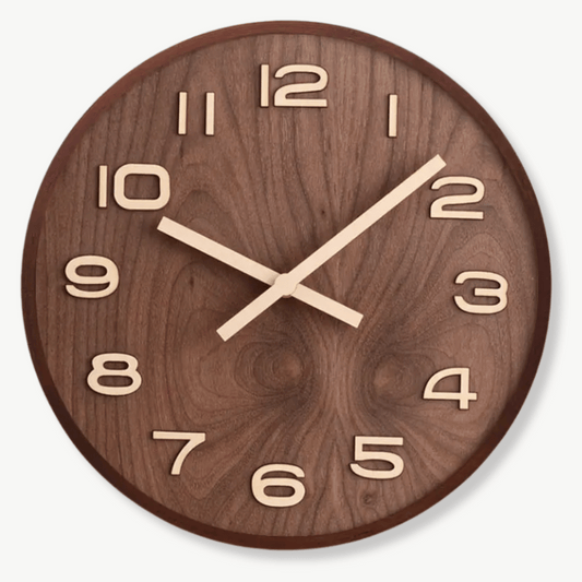 Wanduhr aus Nussbaumholz