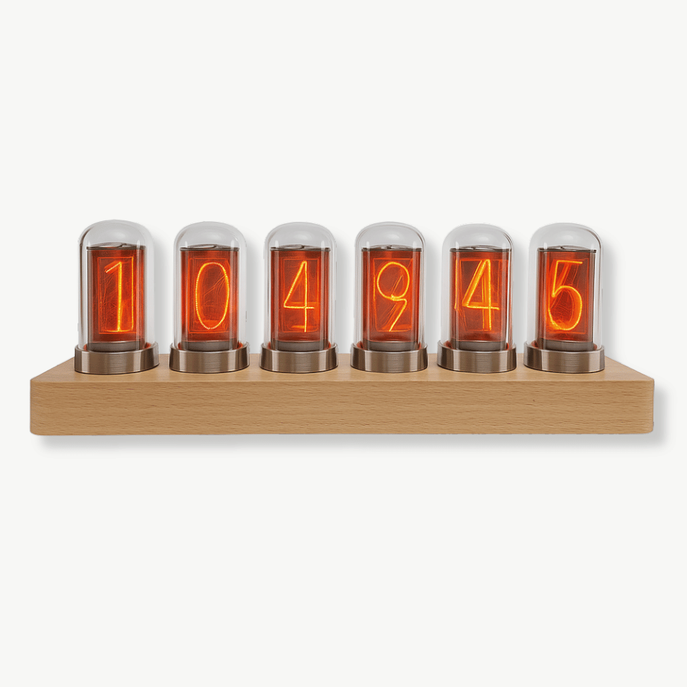 Moderne Nixie-Uhr mit Röhren