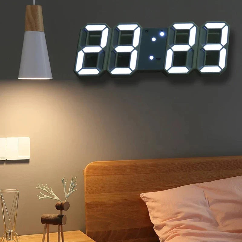 Digitale LED-Wanduhr