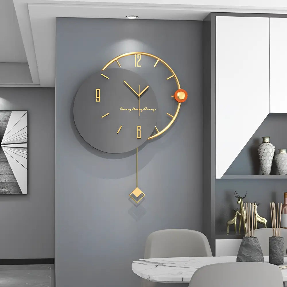 Design Wanduhr Unkonventionell