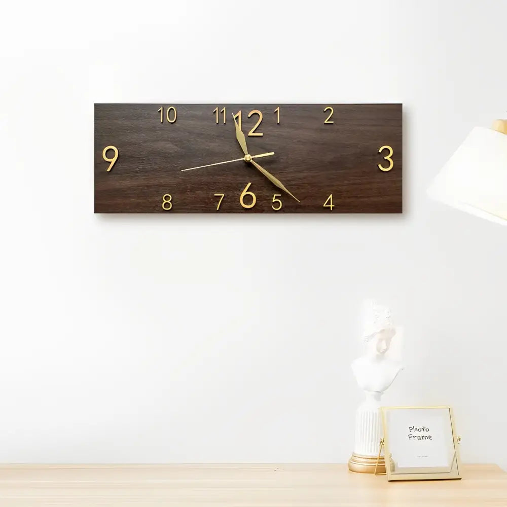 Rechteckige Wanduhr