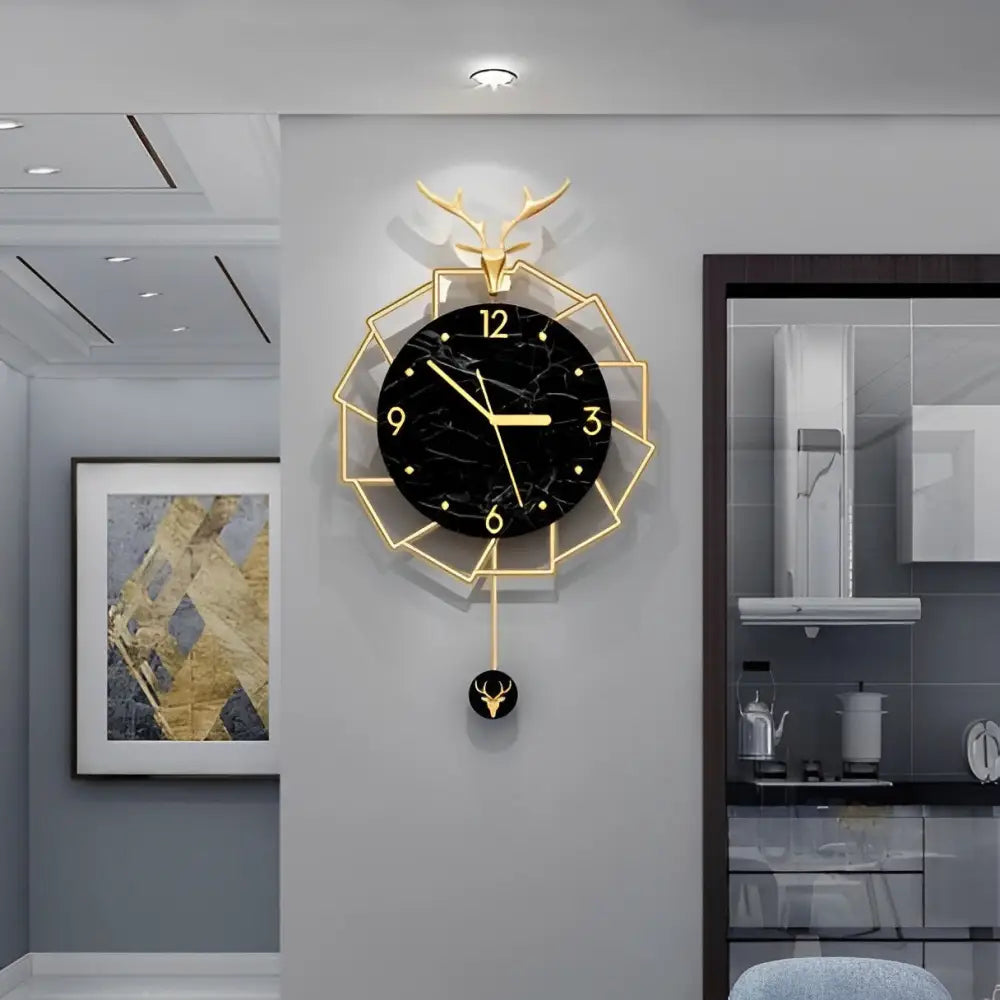 Luxus Wanduhr Goldener Hirsch und Schwarzer Marmor