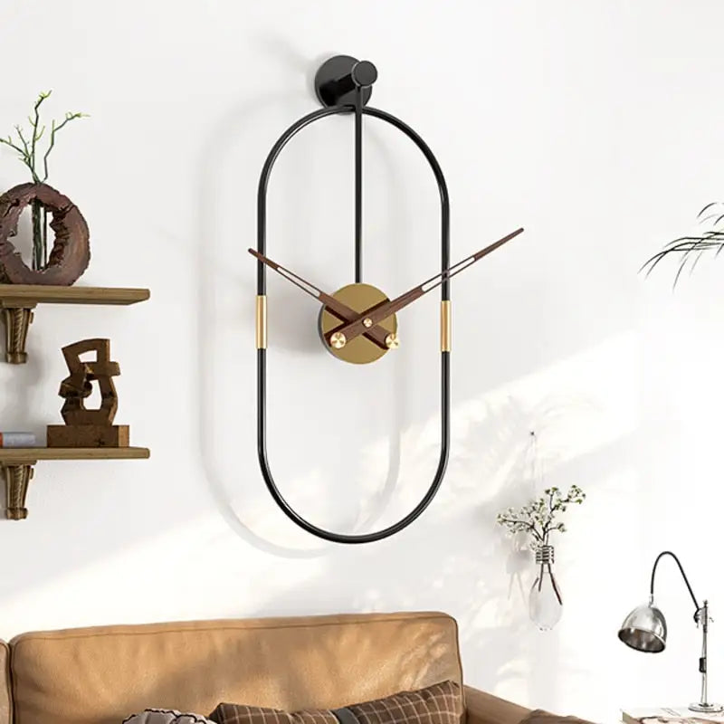 Ovales Design-Wanduhr