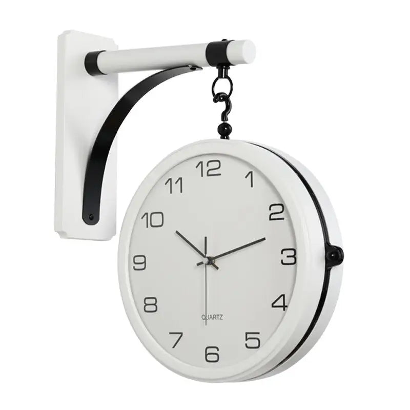 Doppelseitige Uhr zur Wohnzimmerdekoration
