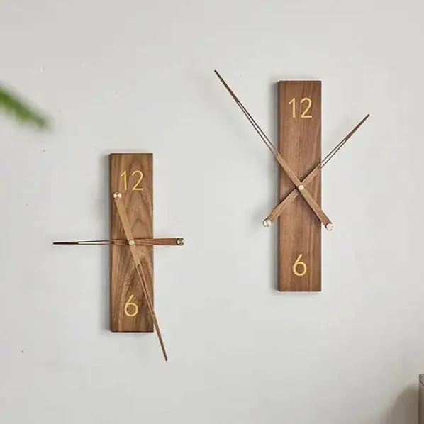 Moderne Wanduhr Massivholz