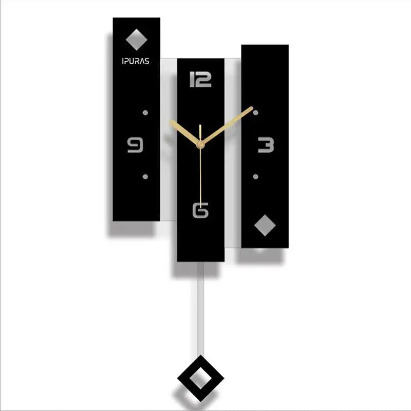 Wanduhr mit Pendel