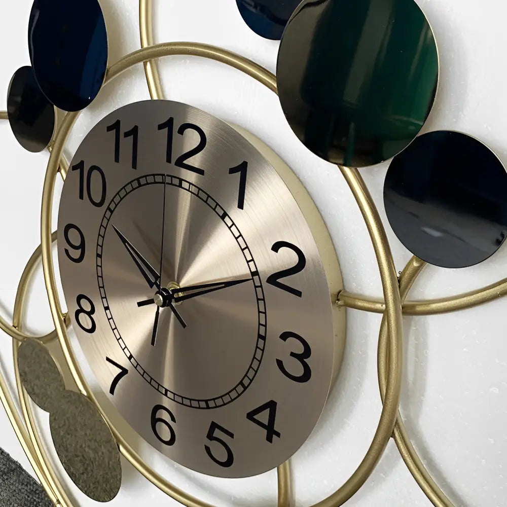 Wanduhr Kreis Design Gold