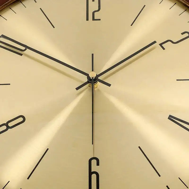 Wanduhr im Vintage-Stil mit doppelseitigem Zifferblatt