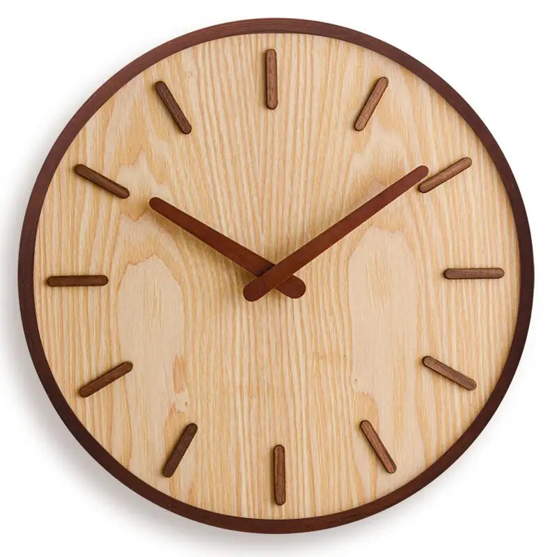 Wanduhr aus Nussbaumholz