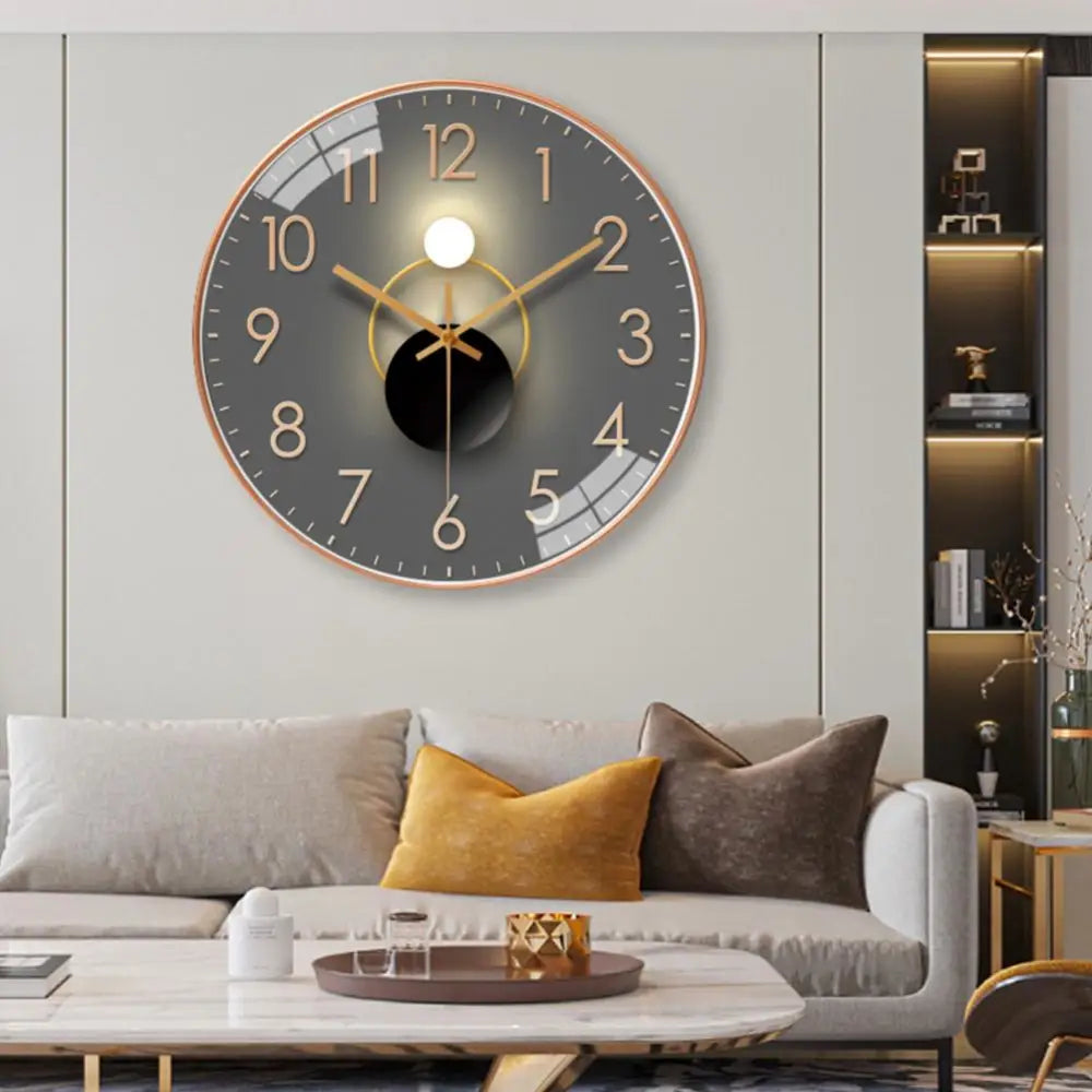 Wanduhr Licht und Schatten