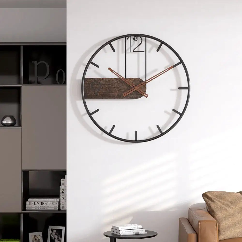 Moderne Rustikale Wanduhr