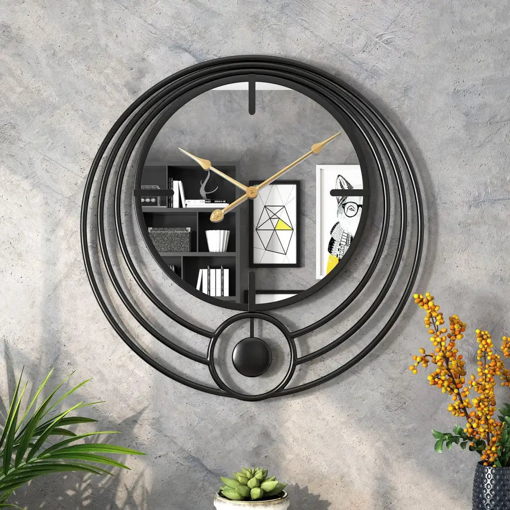 Wandspiegeluhr & Kreisdesign