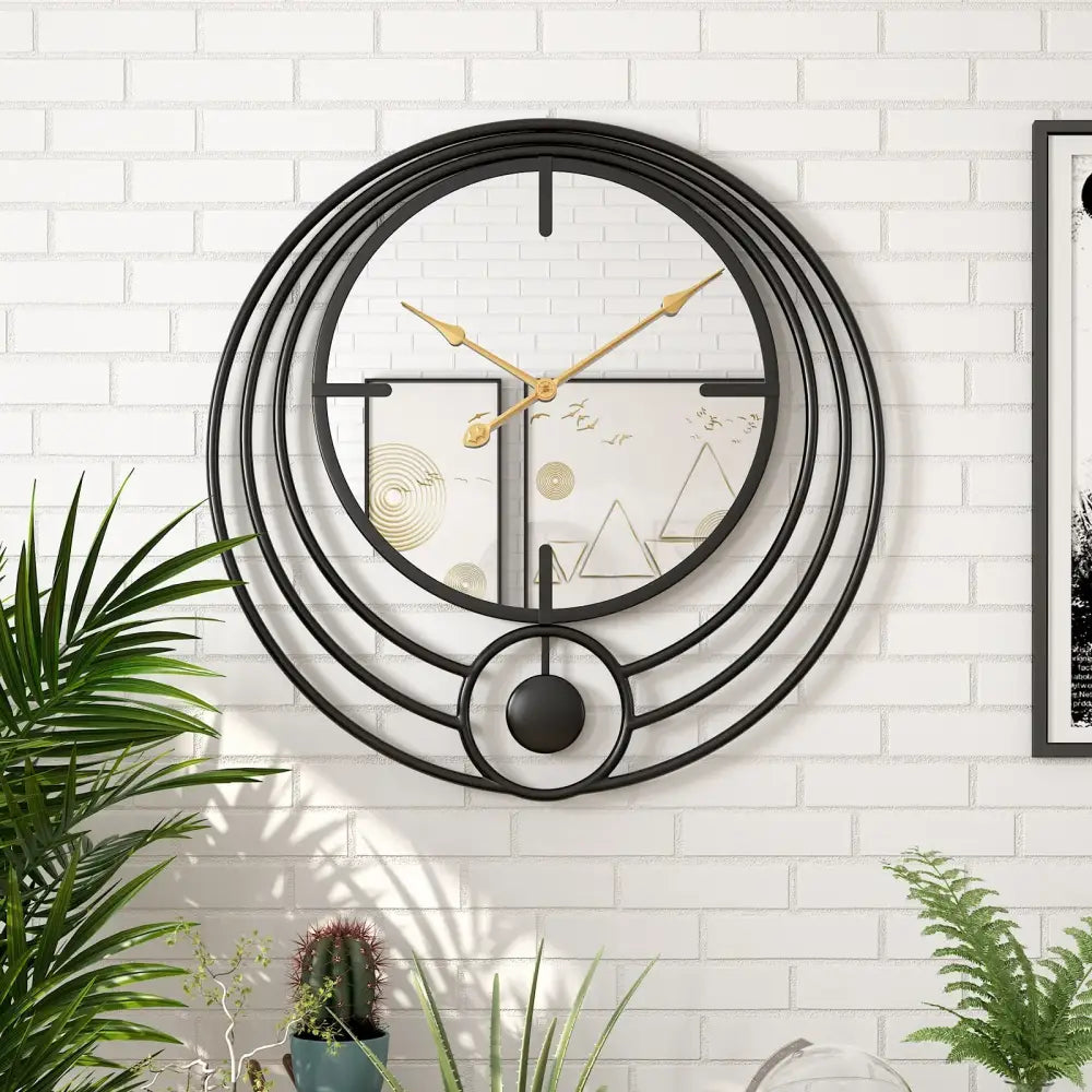 Wandspiegeluhr & Kreisdesign