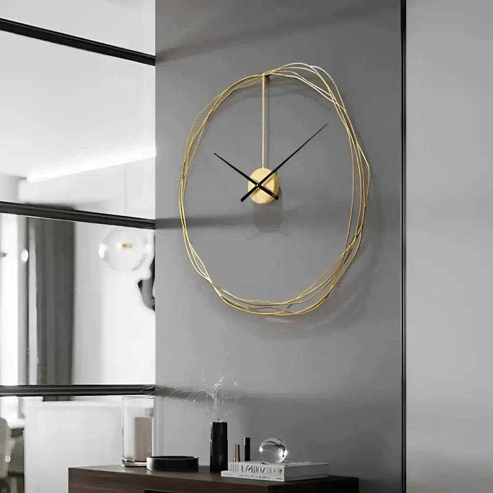 Wanduhr Goldener Drahtkreis