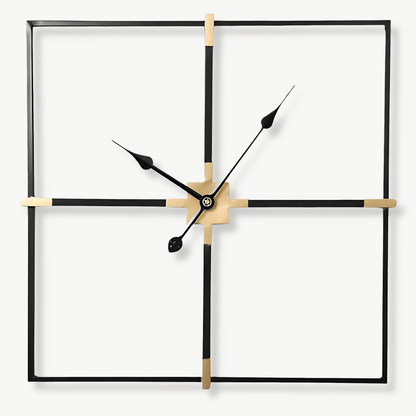 Quadratische Wanduhr im minimalistischen Design