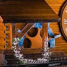 Kuckucksuhr Chalet aus Holz
