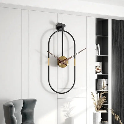 Ovales Design-Wanduhr