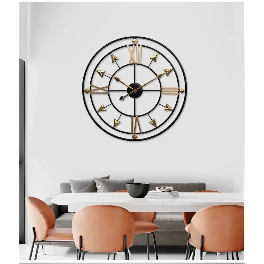 Wanduhr Design aus Metall