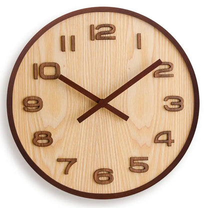 Wanduhr aus Nussbaumholz