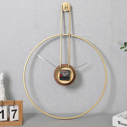 Wanduhr Hängender Kreis