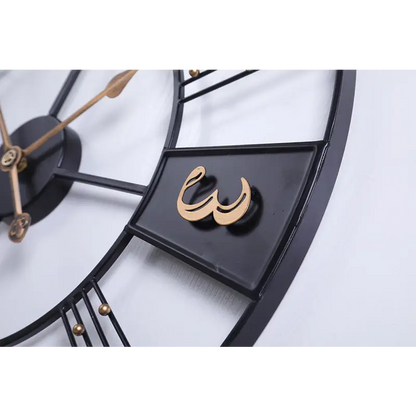 Große Wanduhr im Factory-Stil