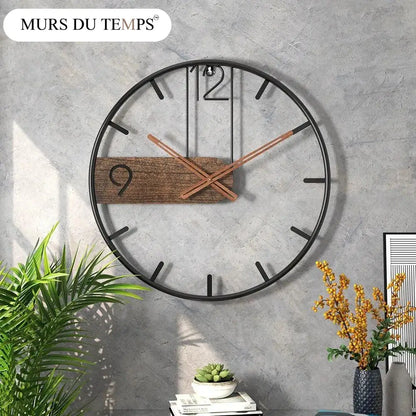 Moderne Rustikale Wanduhr