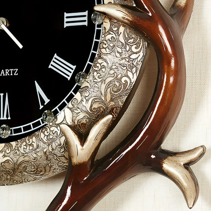 Wanduhr mit Hirschmotiv
